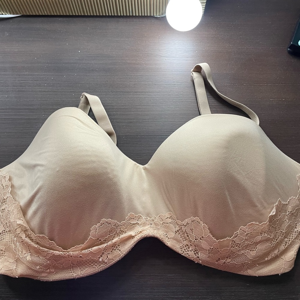 Nude strapless bra